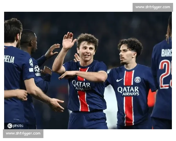 欧冠焦点战巴萨对决巴黎圣日耳曼晋级之路悬念拉满之夜豪门碰撞上